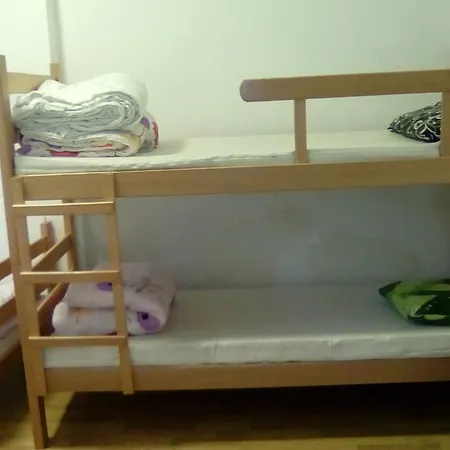Jellostone Hostel